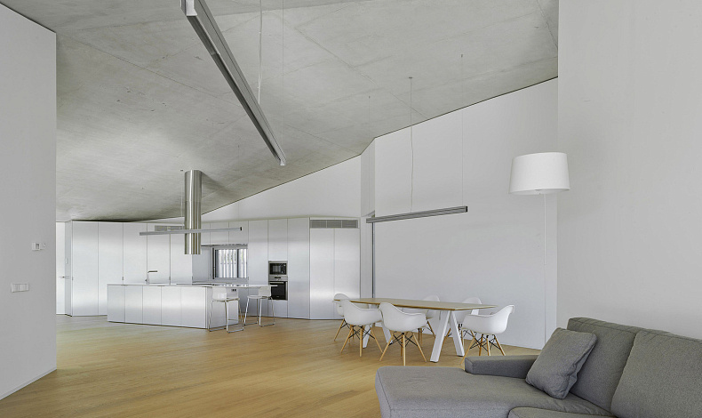 Каменные дома HT-365