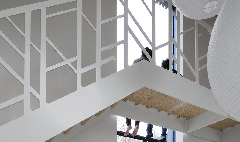 Каменные дома L-210