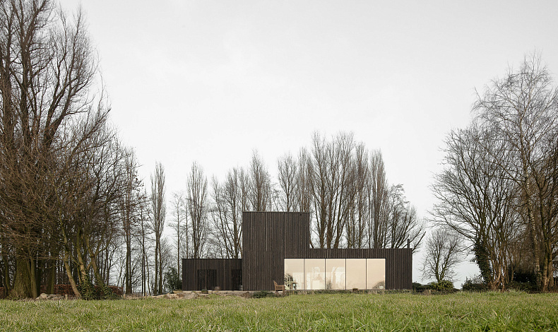 Каменные дома L-210