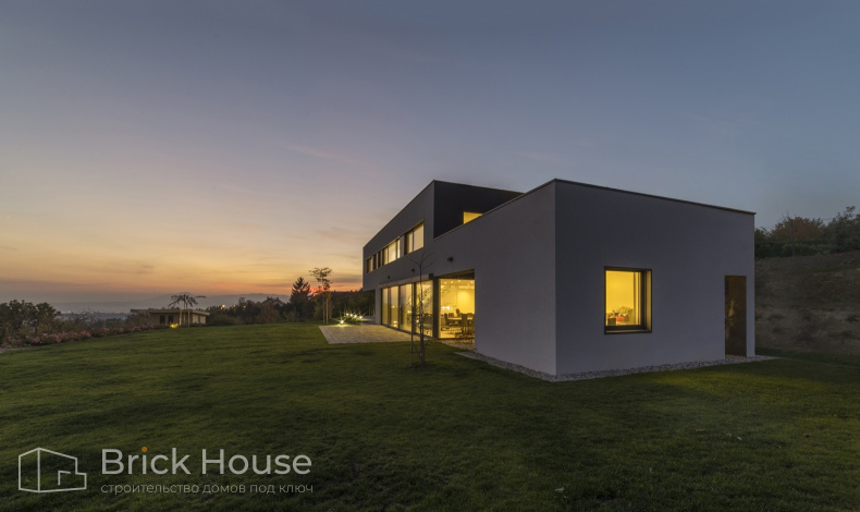 Дома хай-тек HT-320-3