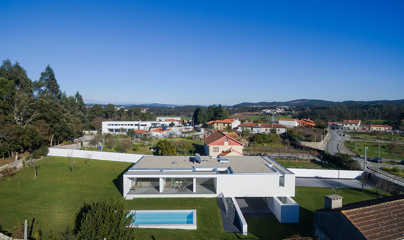 Дома с плоской крышей HT-260-1