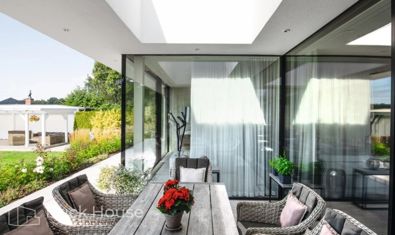 Дома хай-тек HT-326