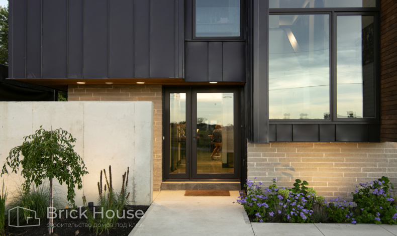 Дома хай-тек HT-402