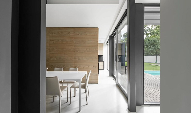 Дома хай-тек HT-308