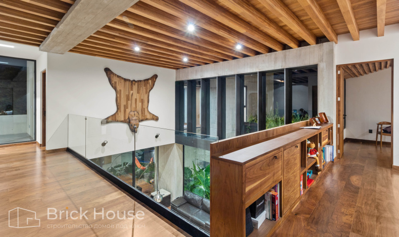 Дома хай-тек HT-564