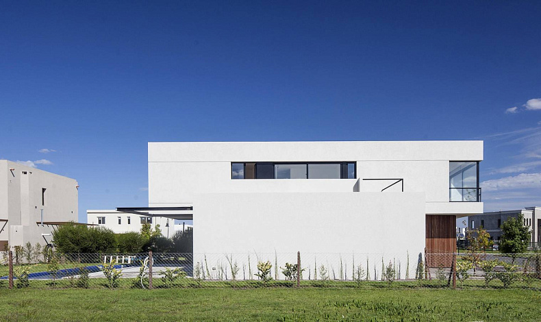 Дома хай-тек HT-350