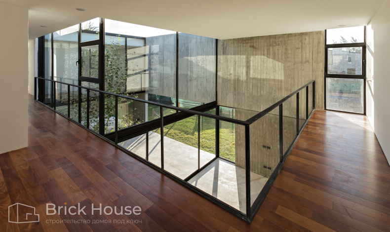 Дома хай-тек HT-210-1